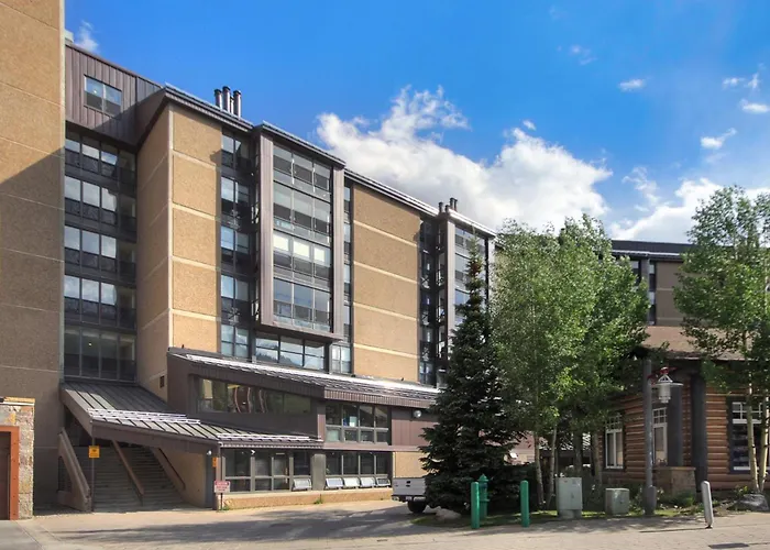 Mp522 Mountain Plaza Hotel *